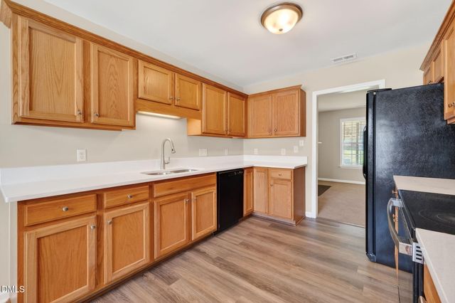 110 Gatwick Court, Clayton, NC 27520