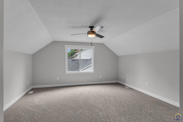 1508 SW Ward PKY, Topeka, KS 66604