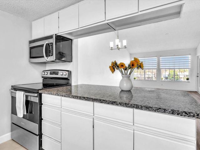 6284 La Costa Drive K, Boca Raton, FL 33433