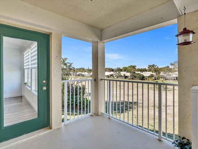 6284 La Costa Drive K, Boca Raton, FL 33433