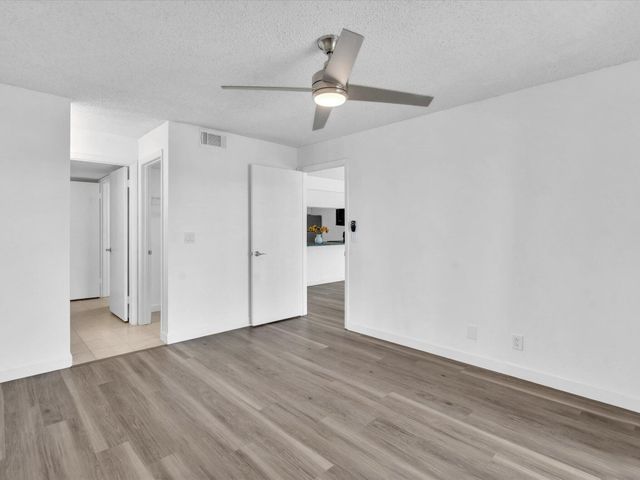 6284 La Costa Drive K, Boca Raton, FL 33433