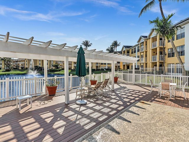 6284 La Costa Drive K, Boca Raton, FL 33433