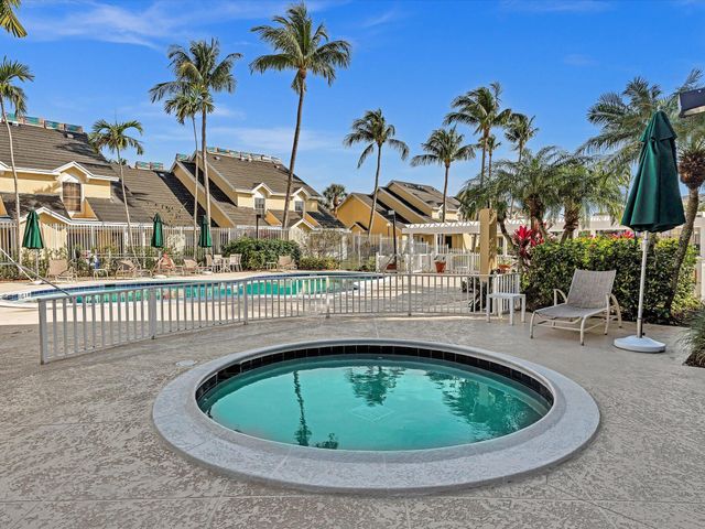 6284 La Costa Drive K, Boca Raton, FL 33433