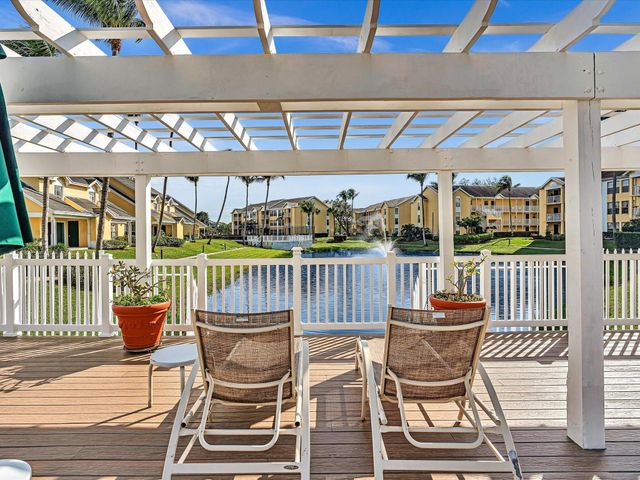 6284 La Costa Drive K, Boca Raton, FL 33433
