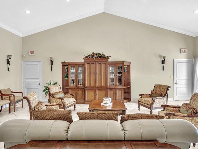 6284 La Costa Drive K, Boca Raton, FL 33433