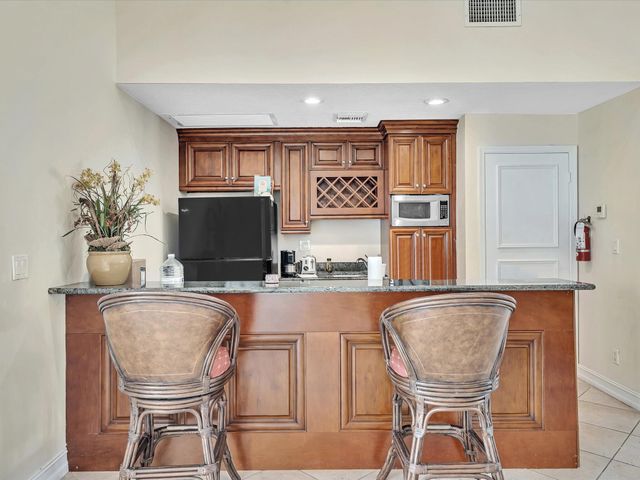6284 La Costa Drive K, Boca Raton, FL 33433