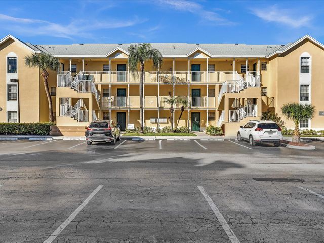 6284 La Costa Drive K, Boca Raton, FL 33433