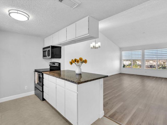 6284 La Costa Drive K, Boca Raton, FL 33433