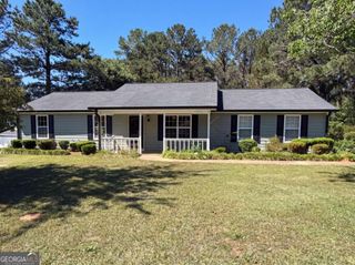90 Rolling Ridge Drive, Covington, GA 30016