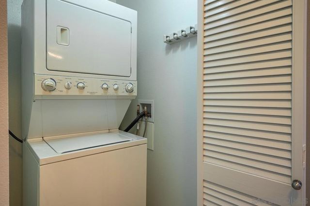 300 W Beech St 901, San Diego, CA 92101