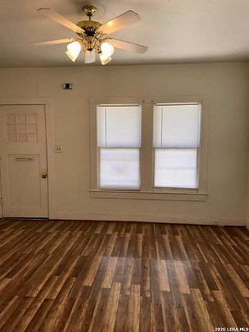 3916 presa, San Antonio, TX 78210