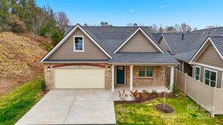 831B Wynnshire Drive, Hickory, NC 28601