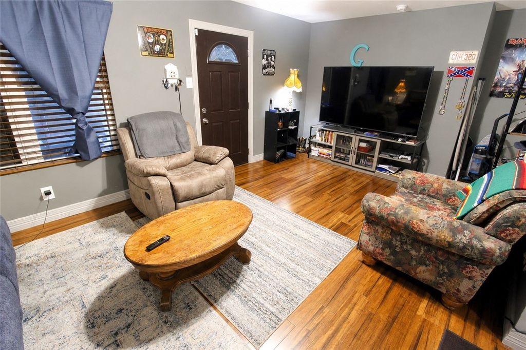 617 N Houston St, Aransas Pass, TX 78336 — photo 4