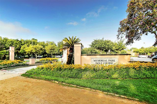 5237 Maple Street, Bellaire, TX 77401