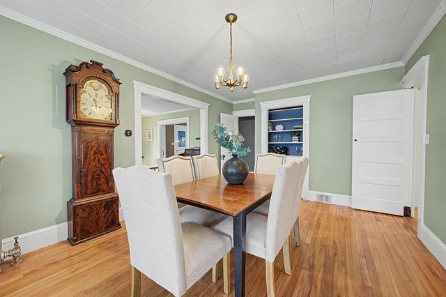 85 Cheney Street, Newport, NH 03773