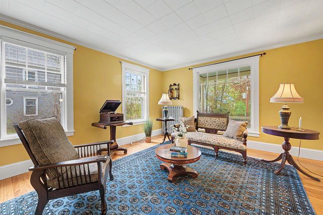 85 Cheney Street, Newport, NH 03773