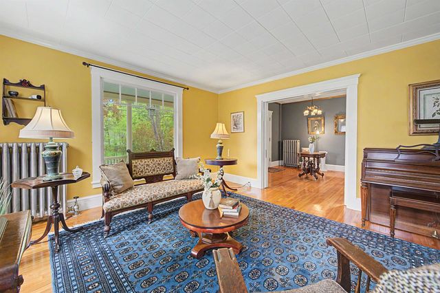 85 Cheney Street, Newport, NH 03773