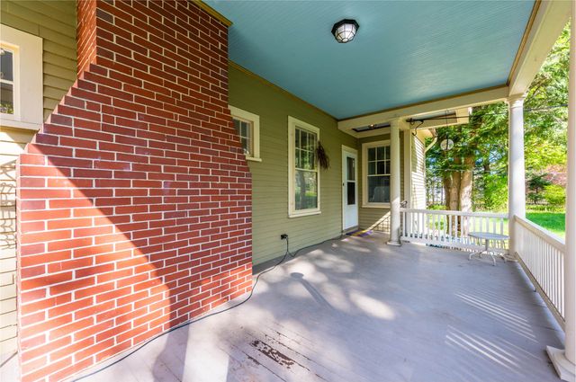 85 Cheney Street, Newport, NH 03773