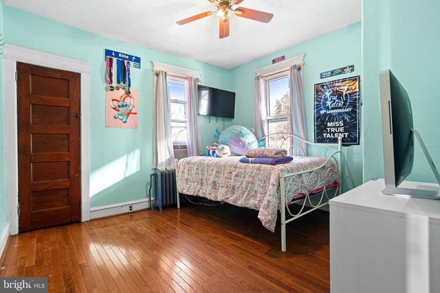 101 N BROWN ST, Gloucester City, NJ 08030