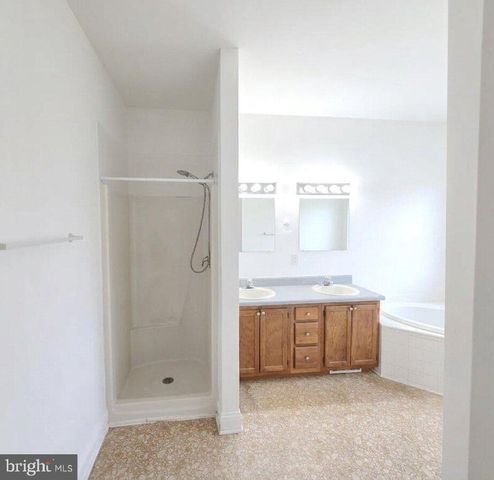 629 S CAMDEN AVE, Fruitland, MD 21826
