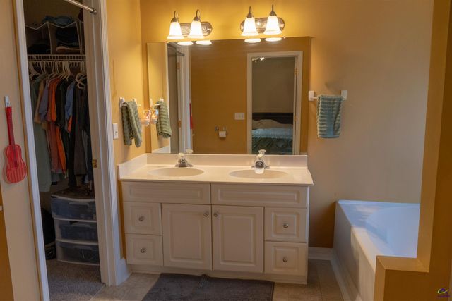 112 E PEBBLEBROOK, Warner Robins, GA 31088