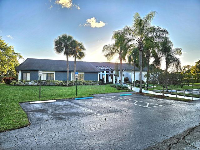 1460 NW 80th Avenue 101, Margate, FL 33063