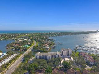 11370 Twelve Oaks Way 614, North Palm Beach, FL 33408