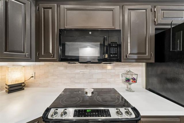 15209 Derrick Circle, Oklahoma City, OK 73170