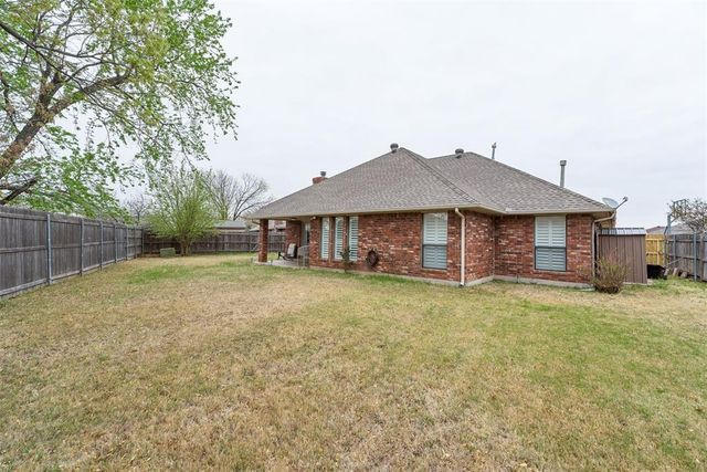 15209 Derrick Circle, Oklahoma City, OK 73170