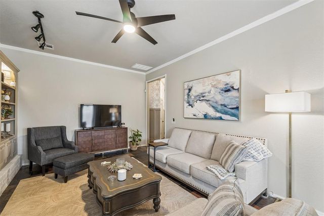 15209 Derrick Circle, Oklahoma City, OK 73170