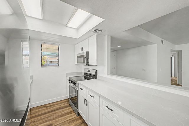 850 S RIVER Drive 2046, Tempe, AZ 85281
