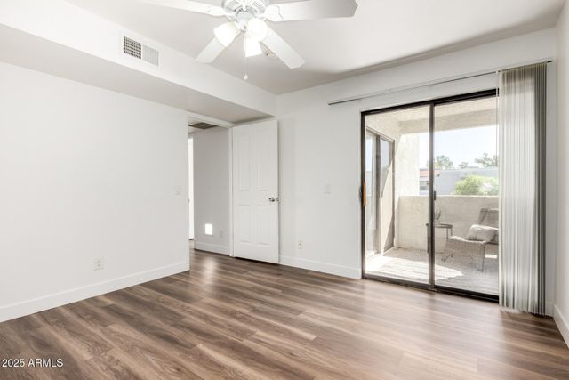 850 S RIVER Drive 2046, Tempe, AZ 85281