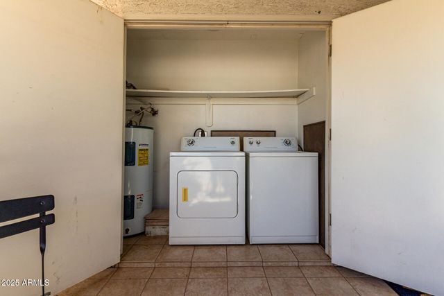 850 S RIVER Drive 2046, Tempe, AZ 85281