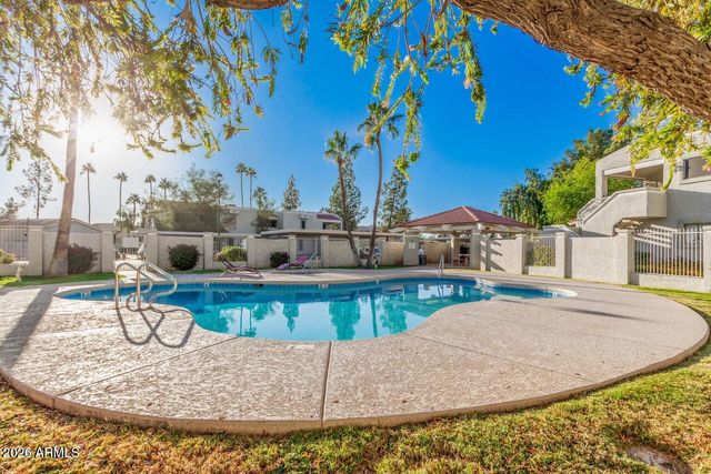 850 S RIVER Drive 2046, Tempe, AZ 85281