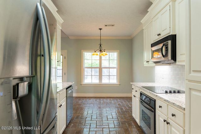 112 Susan Lane, Brandon, MS 39042