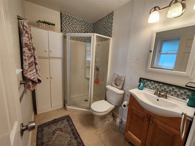 2908 NE Lakeview Cir, Lawton, OK 73507