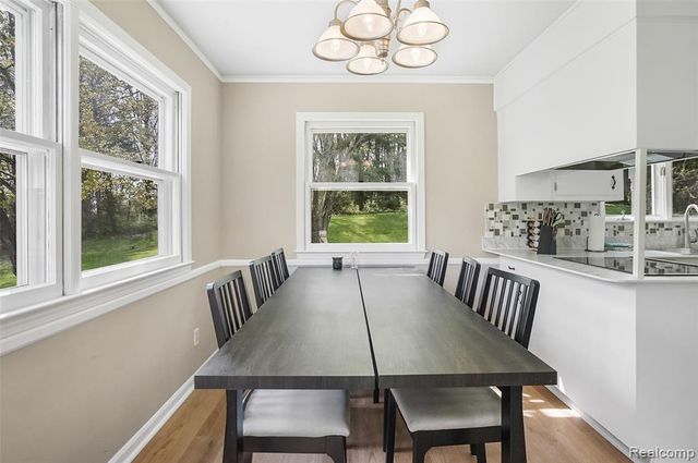 2300 Old Plank Road, Milford, MI 48381