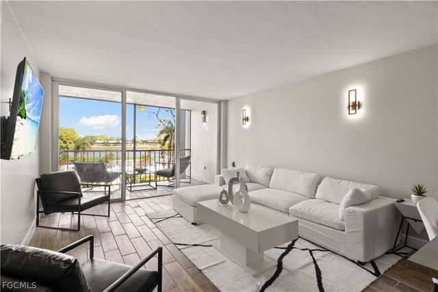 25804 Cockleshell DR 314, Bonita Springs, FL 34135