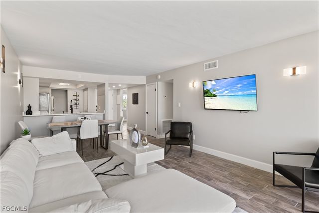 25804 Cockleshell DR 314, Bonita Springs, FL 34135