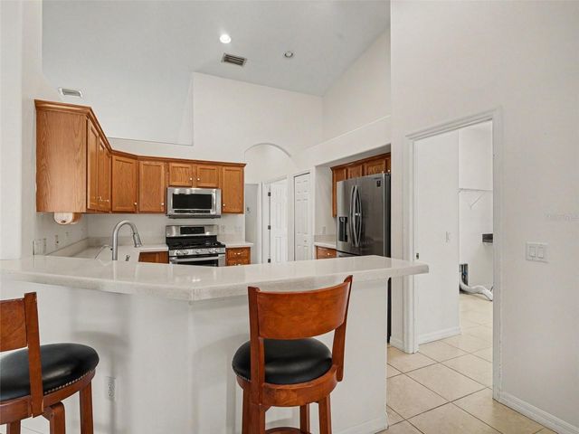 535 PLANTERS MANOR WAY, Bradenton, FL 34212