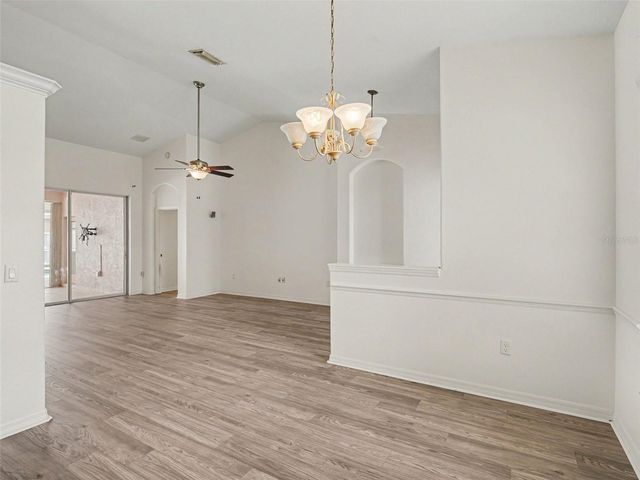 535 PLANTERS MANOR WAY, Bradenton, FL 34212