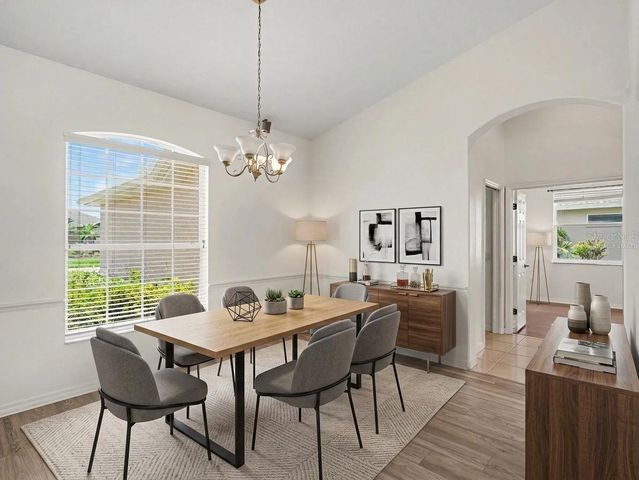 535 PLANTERS MANOR WAY, Bradenton, FL 34212