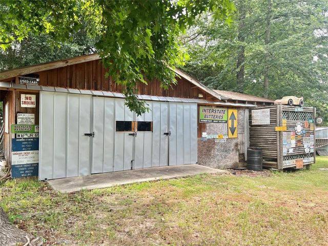 128 Wood Haven, Livingston, TX 77351
