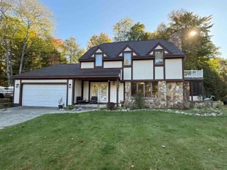 7036 Woodlea Road, Oscoda, MI 48750