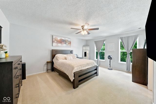 10167 Holly Berry Circle, Fishers, IN 46038