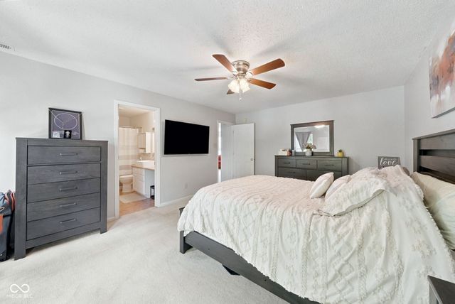 10167 Holly Berry Circle, Fishers, IN 46038