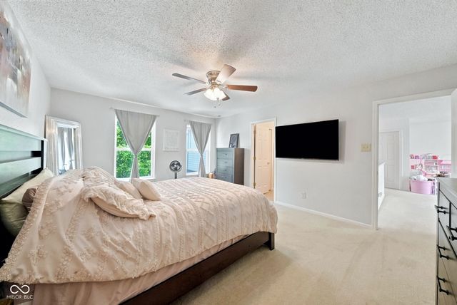 10167 Holly Berry Circle, Fishers, IN 46038