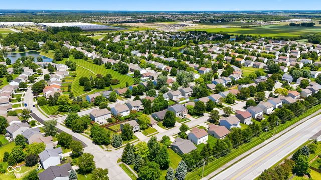 10167 Holly Berry Circle, Fishers, IN 46038