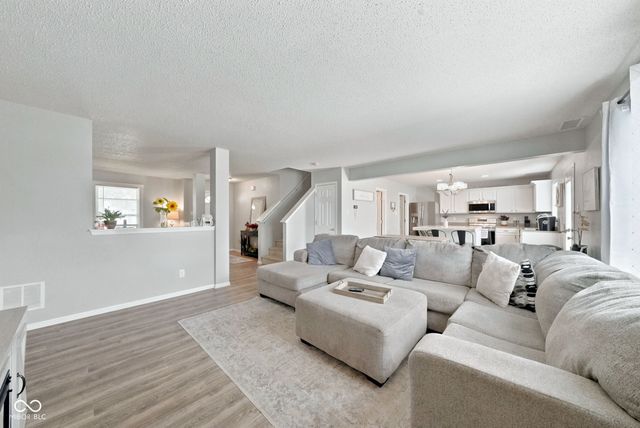 10167 Holly Berry Circle, Fishers, IN 46038