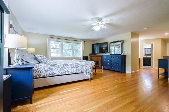 9 Taconic Drive, Amherst, NH 03031
